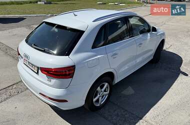 Внедорожник / Кроссовер Audi Q3 2014 в 