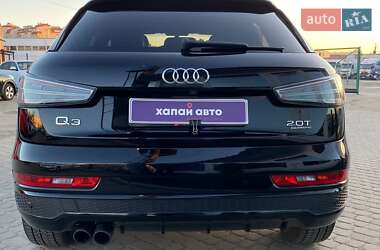 Позашляховик / Кросовер Audi Q3 2015 в 