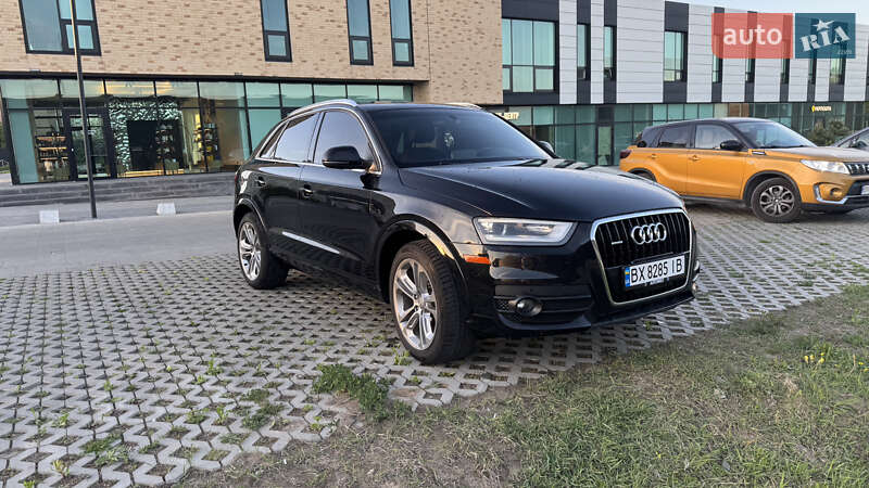 Внедорожник / Кроссовер Audi Q3 2014 в 