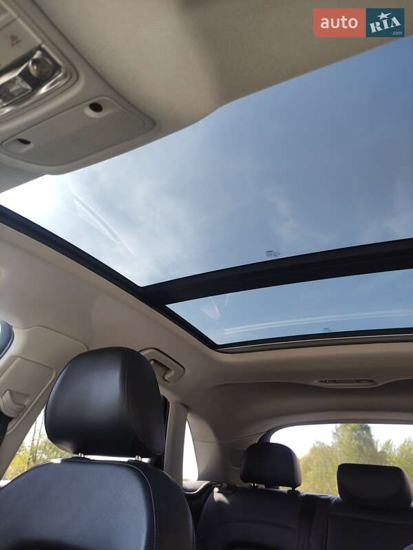 Внедорожник / Кроссовер Audi Q3 2014 в Львове