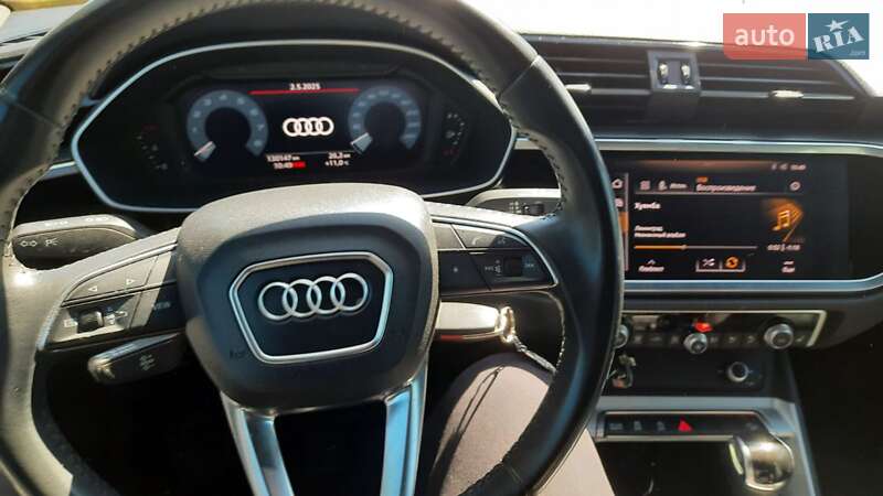 Позашляховик / Кросовер Audi Q3 2019 в Києві