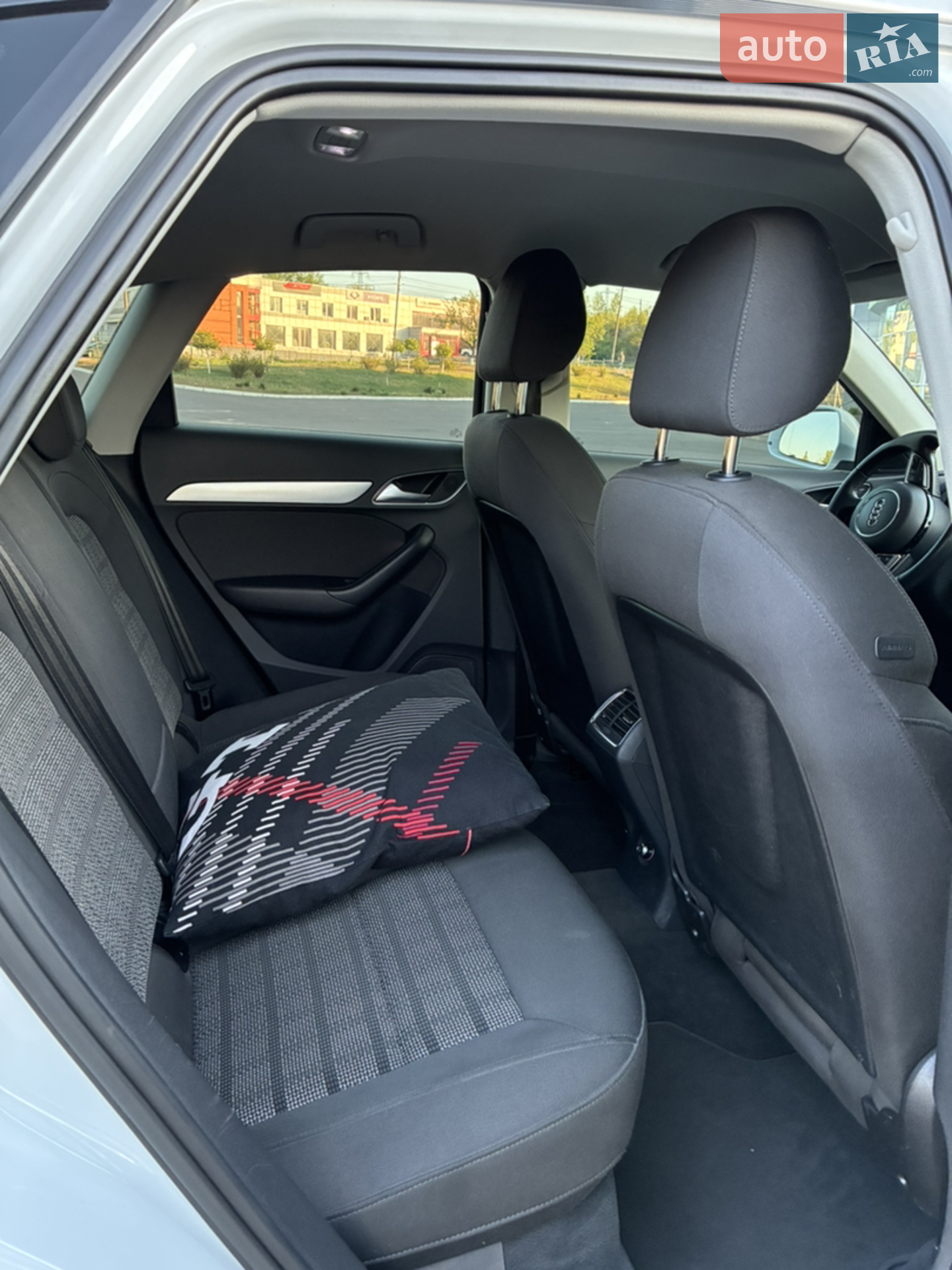 2012 Audi Q3 - мініатюра 8