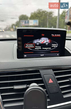 Внедорожник / Кроссовер Audi Q3 2011 в 