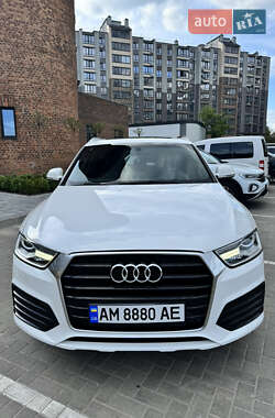 Внедорожник / Кроссовер Audi Q3 2018 в 