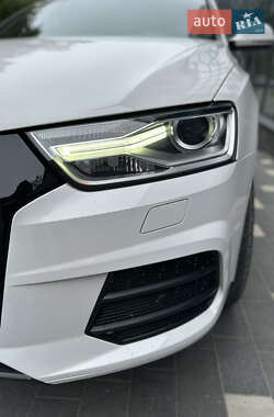 Внедорожник / Кроссовер Audi Q3 2017 в 