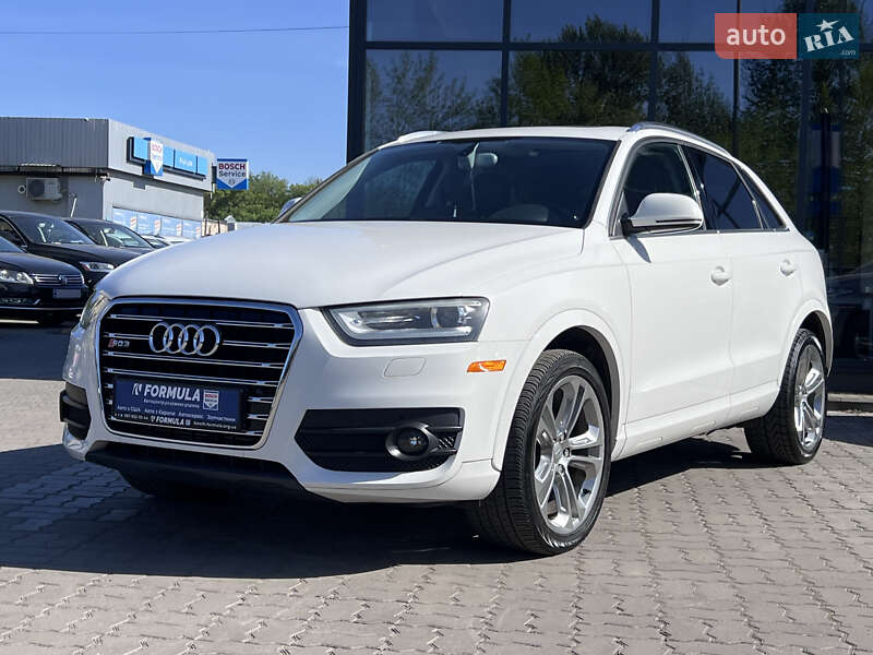 Позашляховик / Кросовер Audi Q3 2015 в Нововолинську