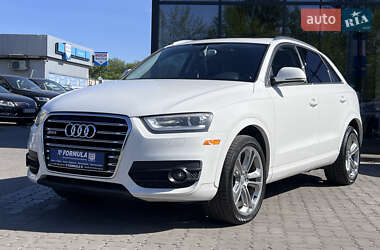 Внедорожник / Кроссовер Audi Q3 2015 в 