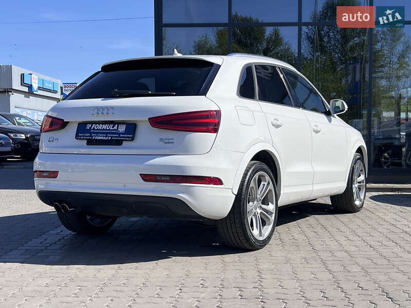 Позашляховик / Кросовер Audi Q3 2015 в Нововолинську
