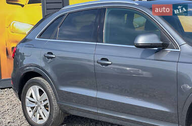 Внедорожник / Кроссовер Audi Q3 2016 в 