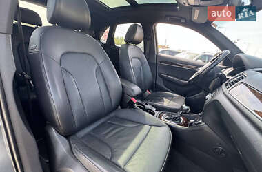 Внедорожник / Кроссовер Audi Q3 2016 в 