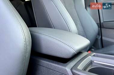 Внедорожник / Кроссовер Audi Q3 2024 в 