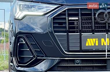 Внедорожник / Кроссовер Audi Q3 2024 в 