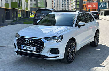 Внедорожник / Кроссовер Audi Q3 2019 в 