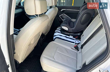 Внедорожник / Кроссовер Audi Q3 2019 в 