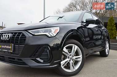 Позашляховик / Кросовер Audi Q3 2019 в Києві