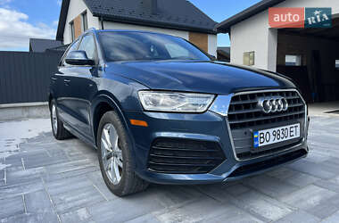 Внедорожник / Кроссовер Audi Q3 2017 в 