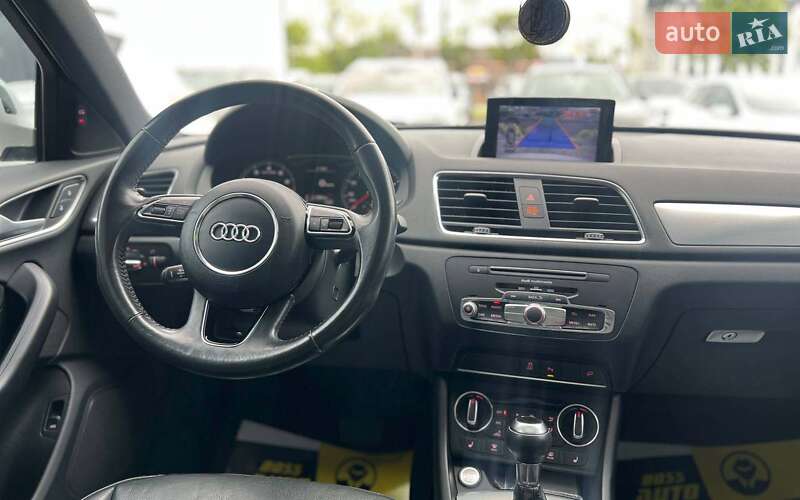 Внедорожник / Кроссовер Audi Q3 2016 в Ивано-Франковске