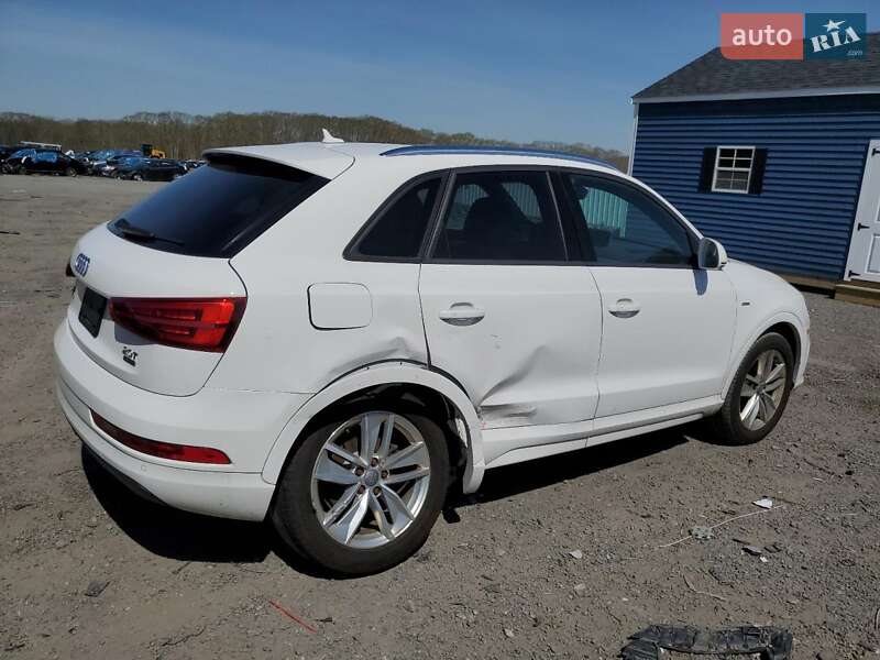 Внедорожник / Кроссовер Audi Q3 2018 в Львове