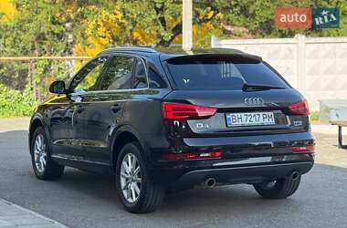 Внедорожник / Кроссовер Audi Q3 2015 в 