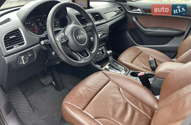 Внедорожник / Кроссовер Audi Q3 2016 в 