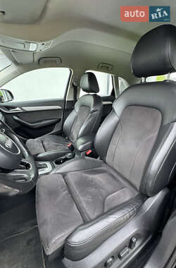 Внедорожник / Кроссовер Audi Q3 2013 в 