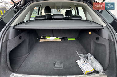 Внедорожник / Кроссовер Audi Q3 2013 в 