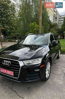 Внедорожник / Кроссовер Audi Q3 2016 в Полтаве