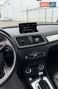 Внедорожник / Кроссовер Audi Q3 2014 в 