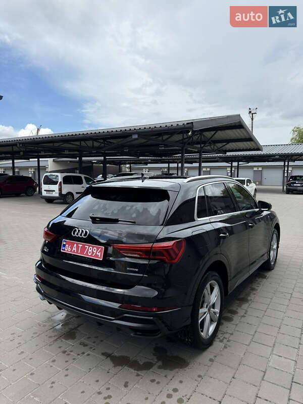 Внедорожник / Кроссовер Audi Q3 2022 в Житомире фото 7 Внедорожник / Кроссовер Audi Q3 2022 в Житомире