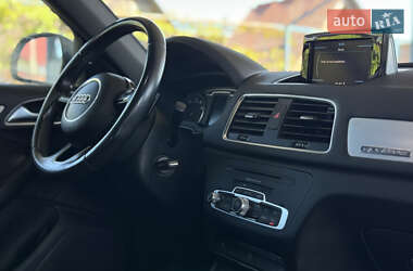 Внедорожник / Кроссовер Audi Q3 2014 в 