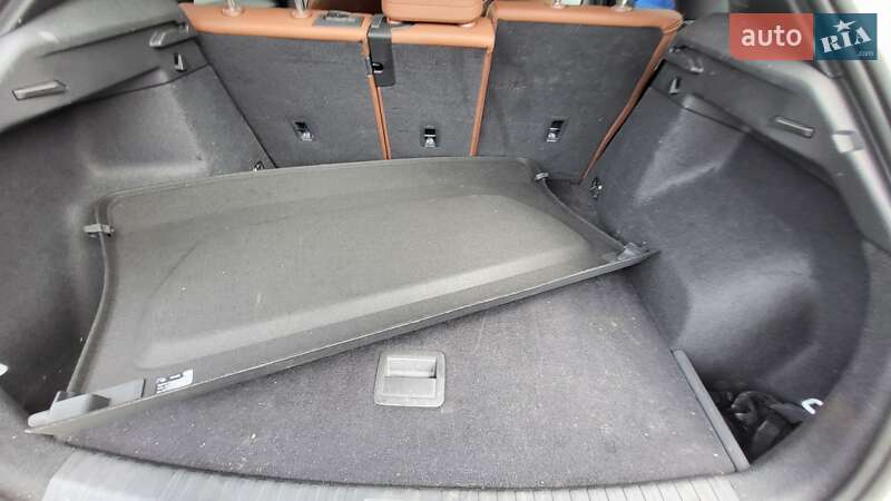 Внедорожник / Кроссовер Audi Q3 2021 в Ровно