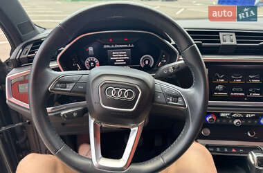 Внедорожник / Кроссовер Audi Q3 2020 в 