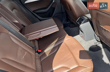 Внедорожник / Кроссовер Audi Q3 2018 в 