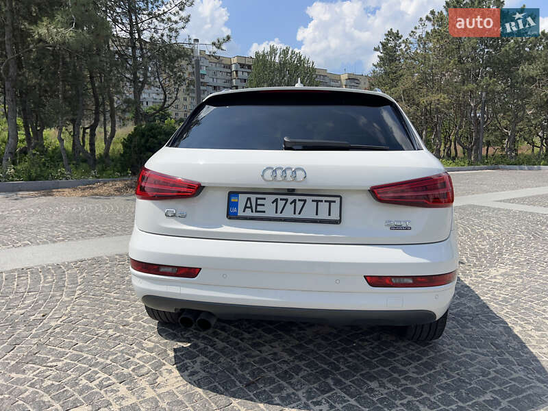 Внедорожник / Кроссовер Audi Q3 2017 в Днепре