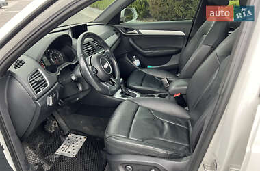 Внедорожник / Кроссовер Audi Q3 2017 в 