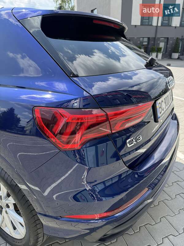 Внедорожник / Кроссовер Audi Q3 2021 в Львове