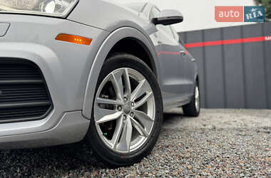Внедорожник / Кроссовер Audi Q3 2015 в 