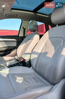 Внедорожник / Кроссовер Audi Q3 2016 в 