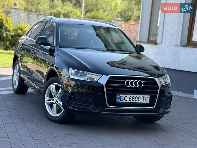 Внедорожник / Кроссовер Audi Q3 2016 в Львове