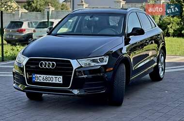 Позашляховик / Кросовер Audi Q3 2016 в 