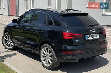 Внедорожник / Кроссовер Audi Q3 2017 в 