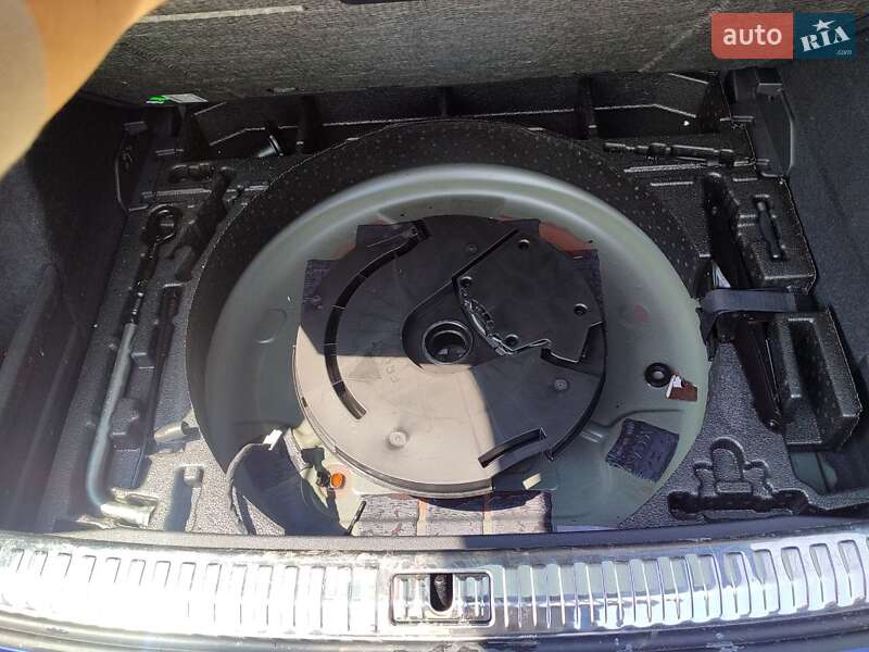 Внедорожник / Кроссовер Audi Q3 2022 в Стрые