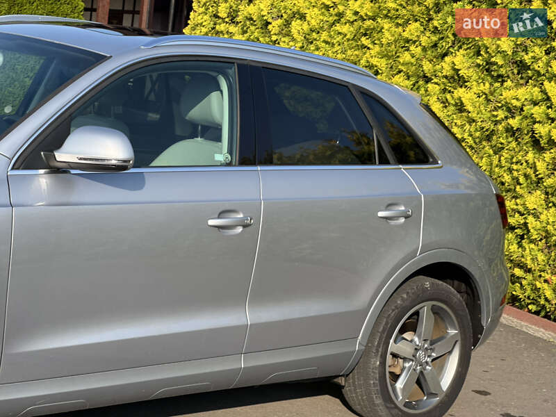 Позашляховик / Кросовер Audi Q3 2014 в Стрию