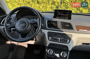 Внедорожник / Кроссовер Audi Q3 2014 в 