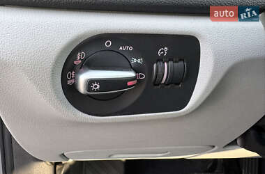 Внедорожник / Кроссовер Audi Q3 2014 в 