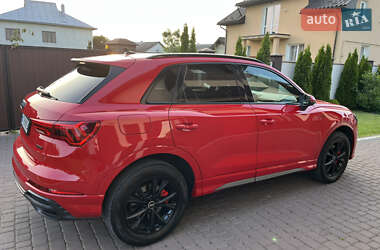 Внедорожник / Кроссовер Audi Q3 2021 в 