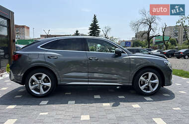 Внедорожник / Кроссовер Audi Q3 2020 в 
