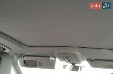 Внедорожник / Кроссовер Audi Q3 2020 в 