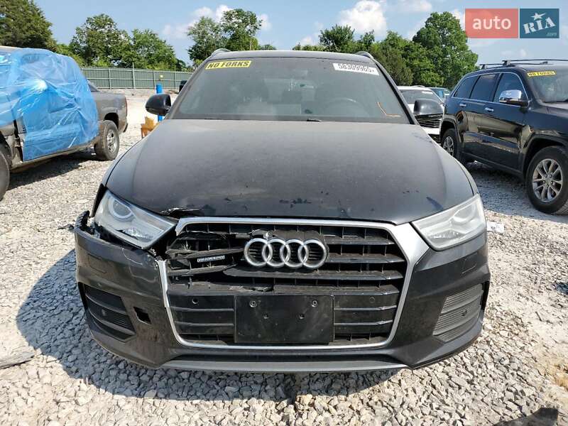 Внедорожник / Кроссовер Audi Q3 2016 в Львове