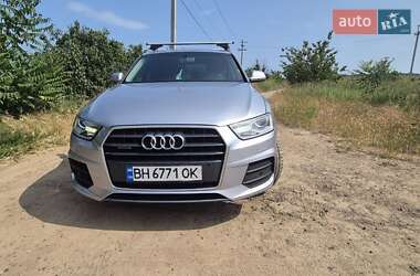 Внедорожник / Кроссовер Audi Q3 2015 в 